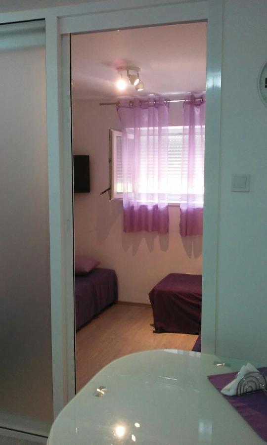 Studio Apartman Ana Split Exterior photo
