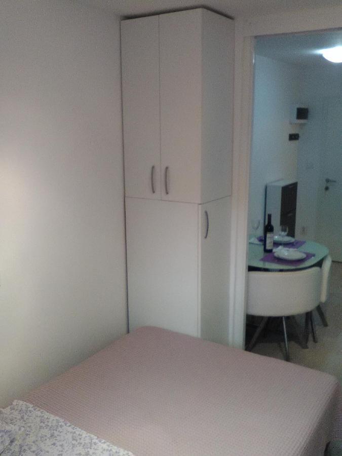 Studio Apartman Ana Split Exterior photo